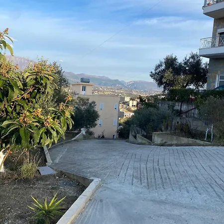 Private In Villa, City Side 티라나