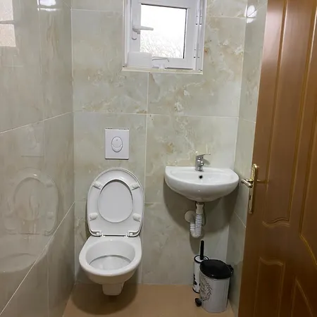 Vendégház Private In Villa, City Side